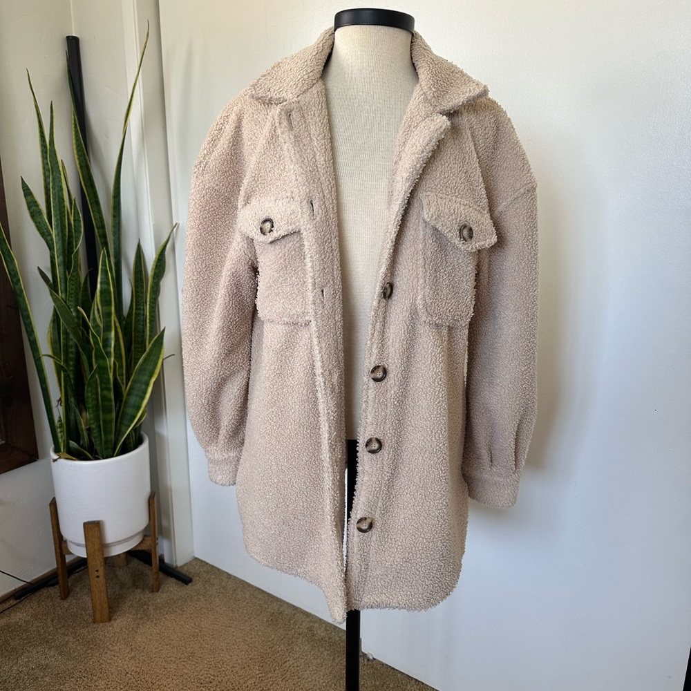 Bagatelle Beige Cozy Cocoon Teddy Jacket Size M